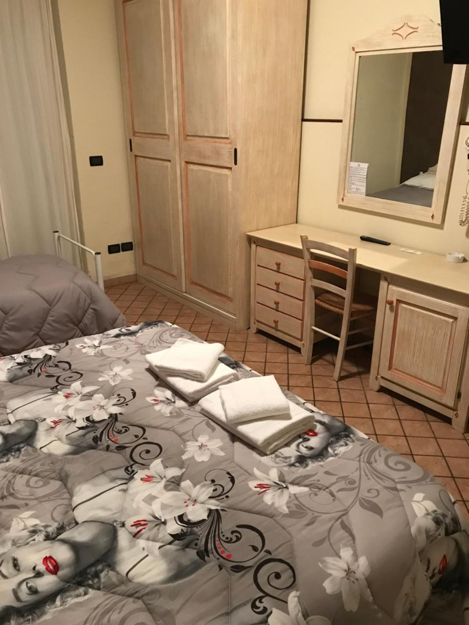 فندق Relais Stella سينا المظهر الخارجي الصورة